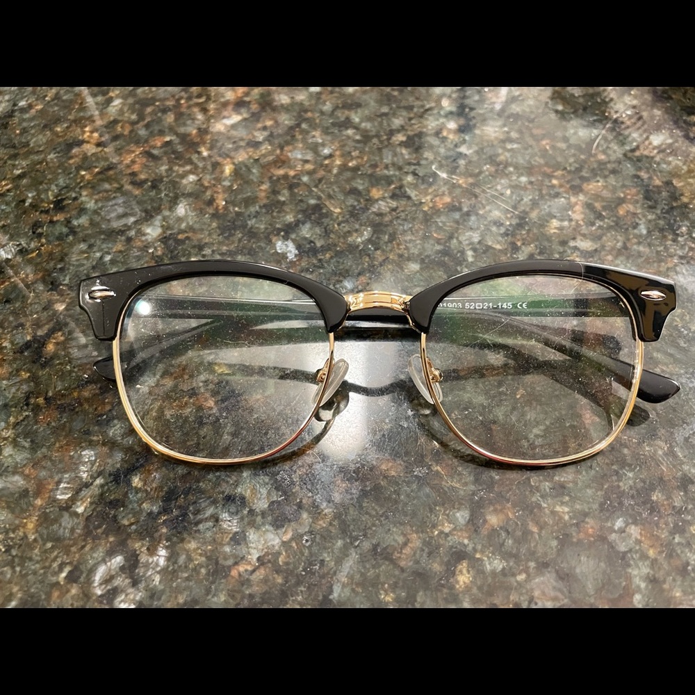 Blue light glasses